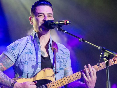 Dashboard Confessional - Photo by Benjamin Robson