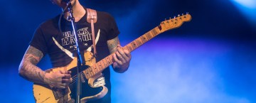 Dashboard Confessional-2