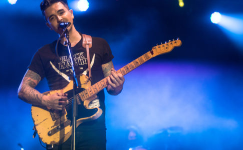 Dashboard Confessional-2