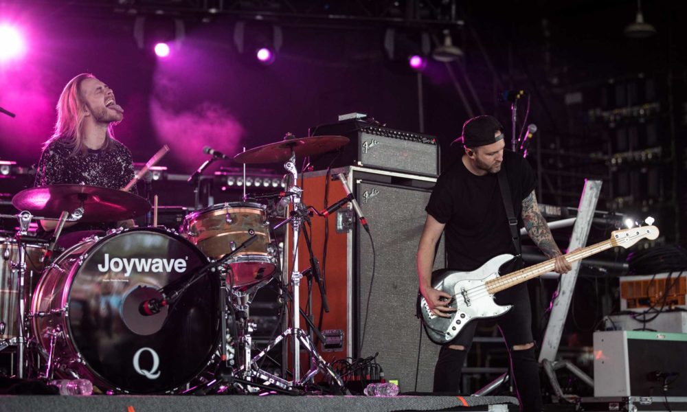 Joywave